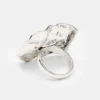 Bague carrée sculpturale Bague carrée sculpturale