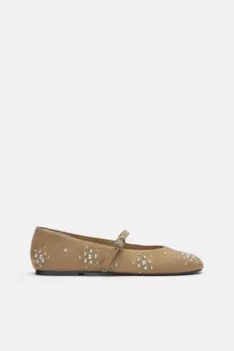 Ballerines cloutées