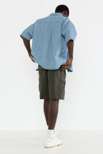 Bermuda cargo shorts