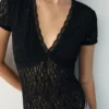 Body en dentelle à manches courtes