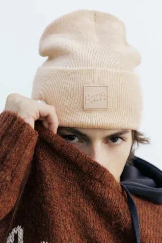 Bonnet Bonnet