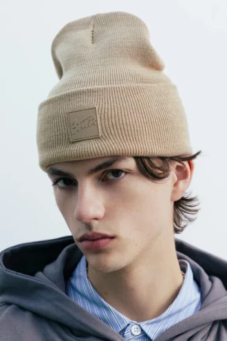 Bonnet Bonnet