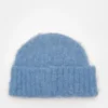 Bonnet court en tricot Bonnet court en tricot