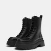 Bottes à lacets volumineuses Bottes à lacets volumineuses