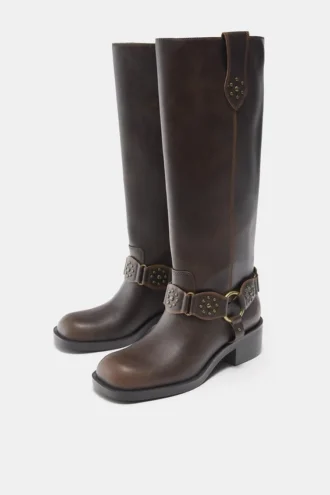 Bottes motardes cloutées
