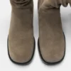 Bottes à talons hauts en cuir cloutées Bottes à talons hauts en cuir cloutées