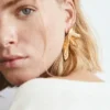Boucles d&rsquo;oreilles en forme de fleur