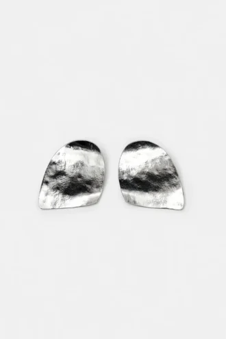 Boucles d&rsquo;oreilles plates texturées