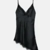 Camisole asymétrique en dentelle