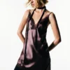 Camisole asymétrique en dentelle
