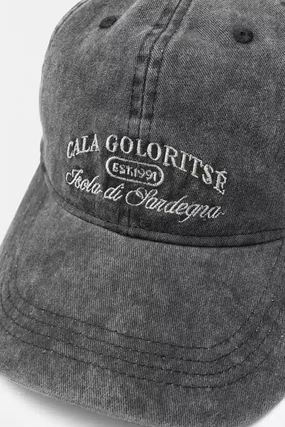 Casquette brodée Cala Goloritsa Casquette brodée Cala Goloritsa
