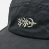 Casquette brodée à cinq panneaux Casquette brodée à cinq panneaux