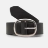 Ceinture avec boucle arrondie Ceinture avec boucle arrondie