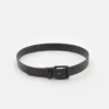 Ceinture en simili cuir avec coutures Ceinture en simili cuir avec coutures