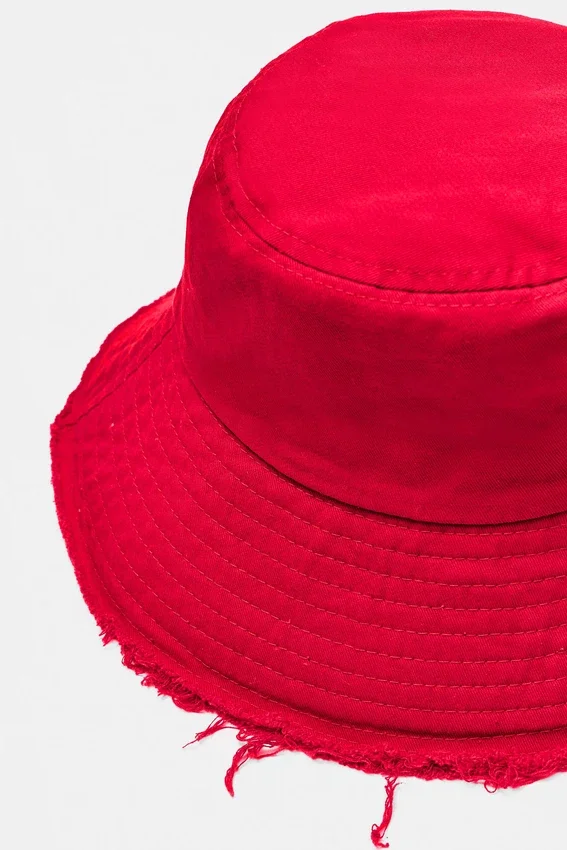 Chapeau bob à ourlet effiloché Chapeau bob à ourlet effiloché