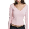 Chemise à encolure bordée de dentelle