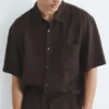 Chemise à manches courtes avec poche