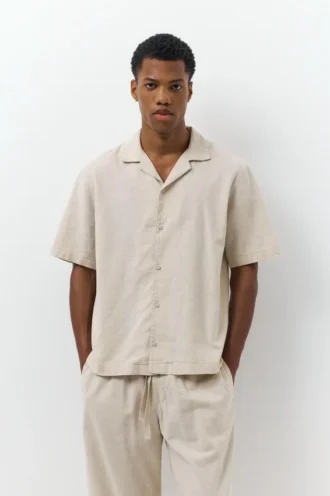 Chemise à manches courtes en mélange de lin