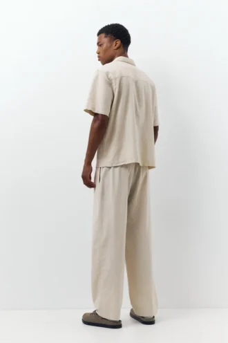Chemise à manches courtes en mélange de lin