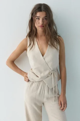Gilets en mélange de lin rustique Gilets en mélange de lin rustique