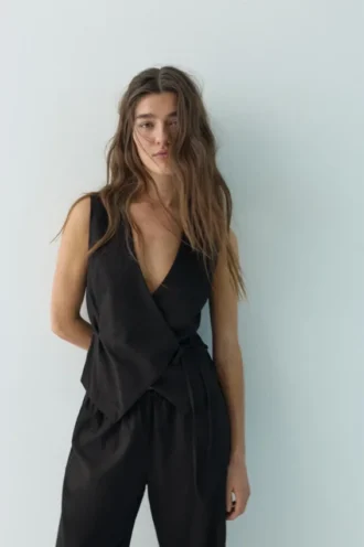 Gilets en mélange de lin rustique Gilets en mélange de lin rustique