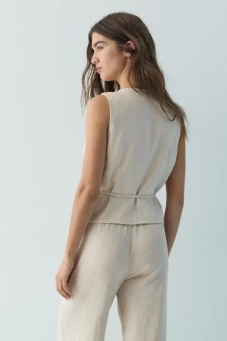 Gilets en mélange de lin rustique Gilets en mélange de lin rustique