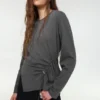 Haut à manches longues avec appliqué Haut à manches longues avec appliqué