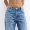 Jean baggy brodé de cerises