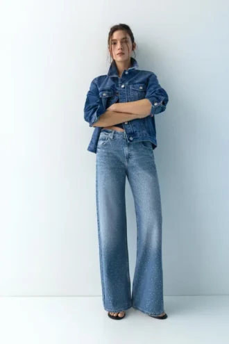 Jean baggy à coupe droite avec strass