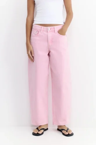 Jean Barrel rose Jean Barrel rose