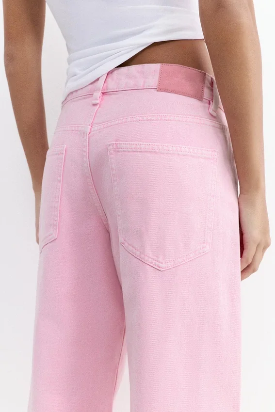 Jean Barrel rose Jean Barrel rose