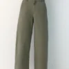 Jean coupe ballon à taille ajustable