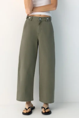 Jean coupe ballon à taille ajustable