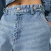 Jean coupe ballon à taille ajustable