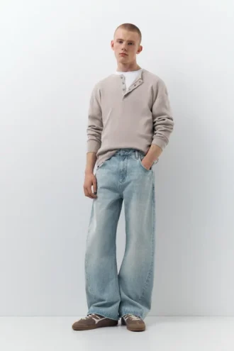 Jean à coutures