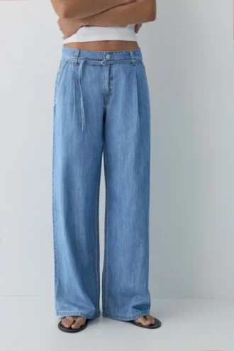 Jean à jambes larges avec cordon de serrage
