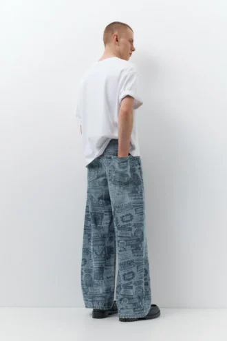 Jean à jambes larges Stranger Things