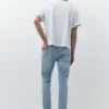 Jean skinny déchiré Jean skinny déchiré