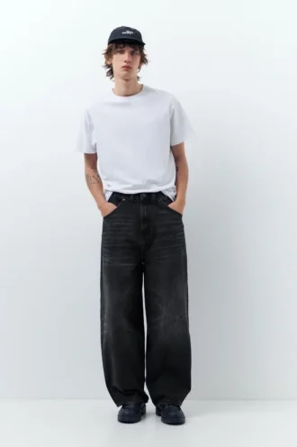 Jean super baggy brodé