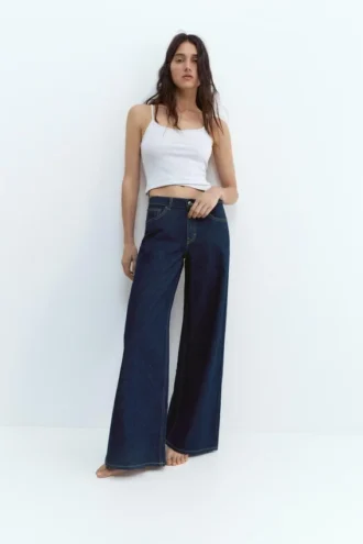 Jean taille basse à jambes larges