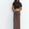 Jupe midi en satin Jupe midi en satin