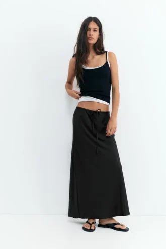 Jupe midi en satin