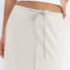 Jupe midi en satin Jupe midi en satin