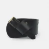 Large ceinture en simili cuir Large ceinture en simili cuir