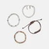 Lot de 4 bracelets Lot de 4 bracelets