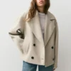 Manteau court à texture feutrée