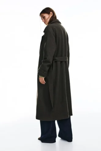Manteau long à ceinture, texture feutrée