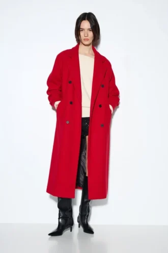 Manteau long rouge doux
