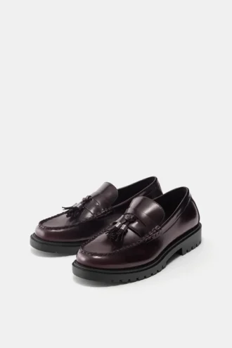 Mocassins à pompons