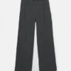 Pantalon de jogging à fines rayures Pantalon de jogging à fines rayures
